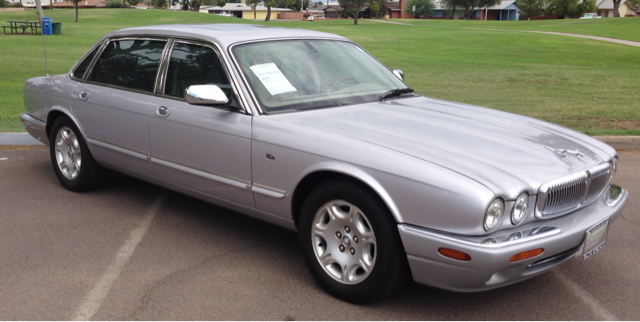 2002 JAGUAR XJ-Series Coupe