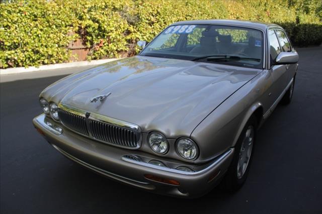 2003 JAGUAR XJ-Series 4dr 2.9L Twin Turbo AWD SUV