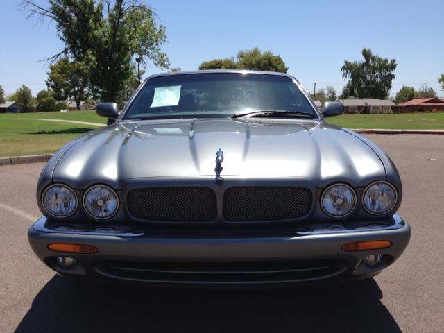 2003 JAGUAR XJ-Series 2.2L Manual