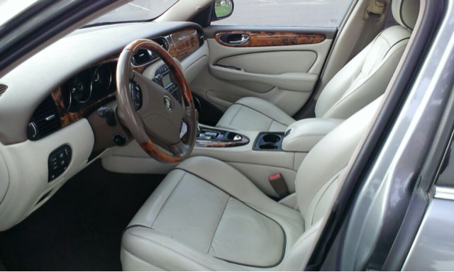2005 JAGUAR XJ-Series Coupe