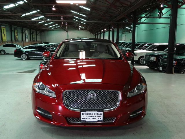 2011 JAGUAR XJ SE 7pass