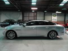 2011 JAGUAR XJ SE 7pass