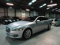 2011 JAGUAR XJ SE 7pass