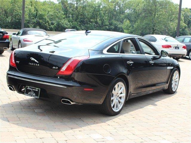 2013 JAGUAR XJ Unknown