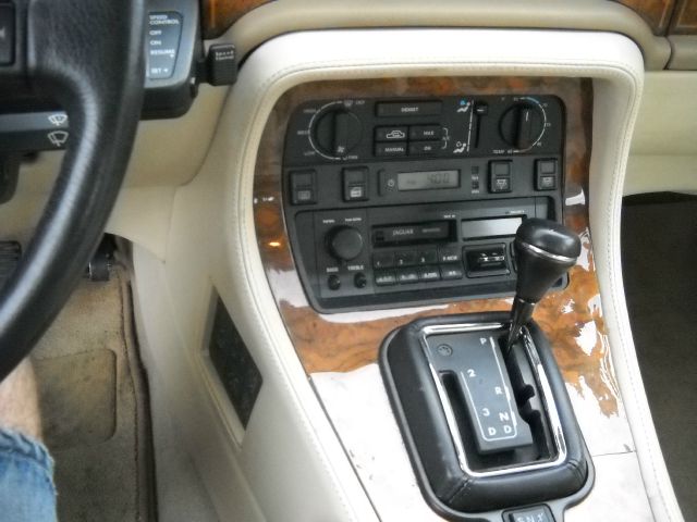 1993 JAGUAR XJ6 Coupe