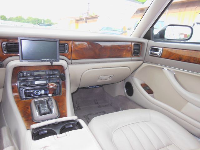 1996 JAGUAR XJ6 99A WGN GLS AUTO
