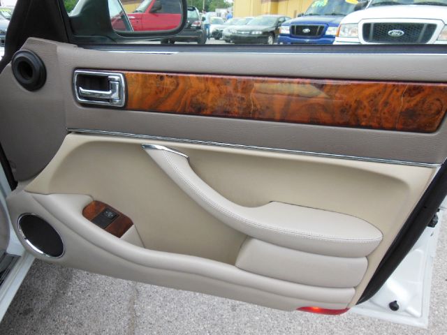 1996 JAGUAR XJ6 99A WGN GLS AUTO