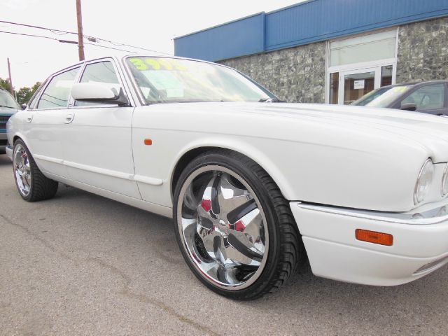 1996 JAGUAR XJ6 99A WGN GLS AUTO
