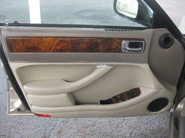 1996 JAGUAR XJ6 99A WGN GLS AUTO