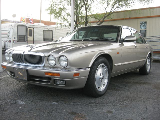 1996 JAGUAR XJ6 99A WGN GLS AUTO