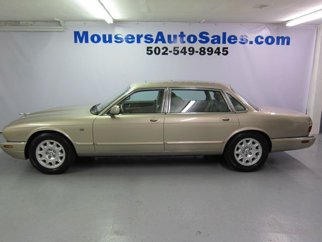 1999 JAGUAR XJ8 SUV