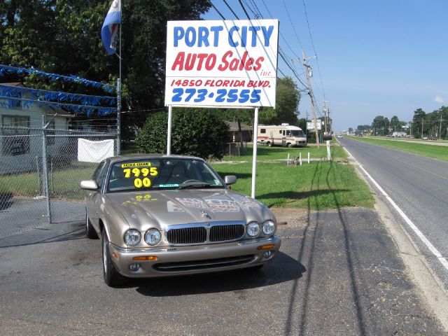 2000 JAGUAR XJ8 3.5