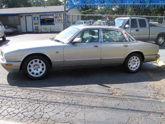 2000 JAGUAR XJ8 3.5
