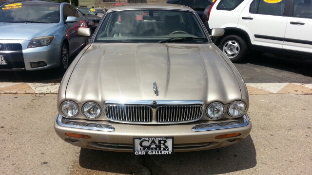 2000 JAGUAR XJ8 Base