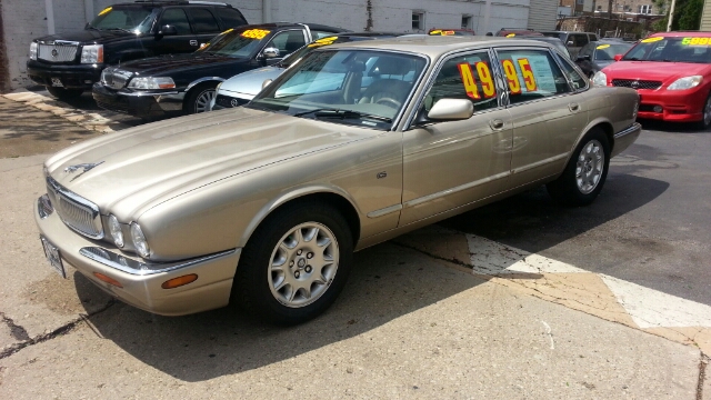 2000 JAGUAR XJ8 Base