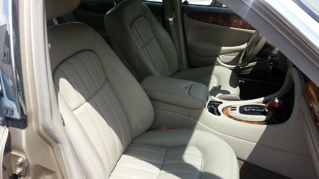 2000 JAGUAR XJ8 Base