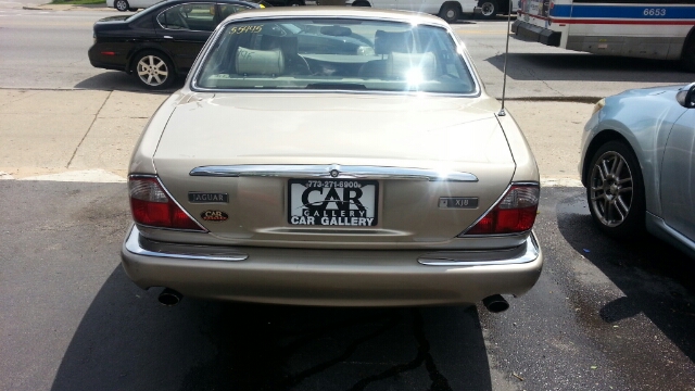 2000 JAGUAR XJ8 Base
