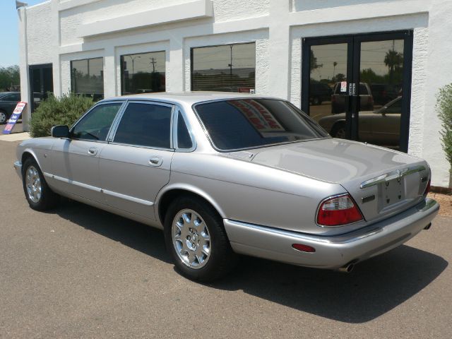 2000 JAGUAR XJ8 3.5
