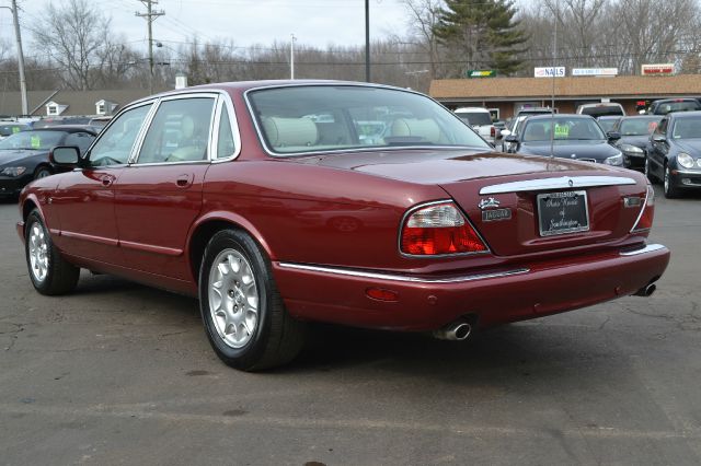 2003 JAGUAR XJ8 3.5