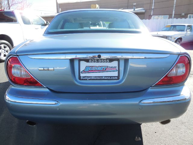 2004 JAGUAR XJ8 3.5