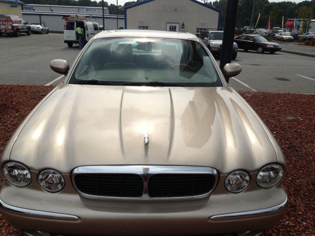 2004 JAGUAR XJ8 3.5