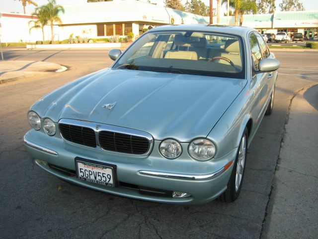 2004 JAGUAR XJ8 3.5tl W/tech Pkg