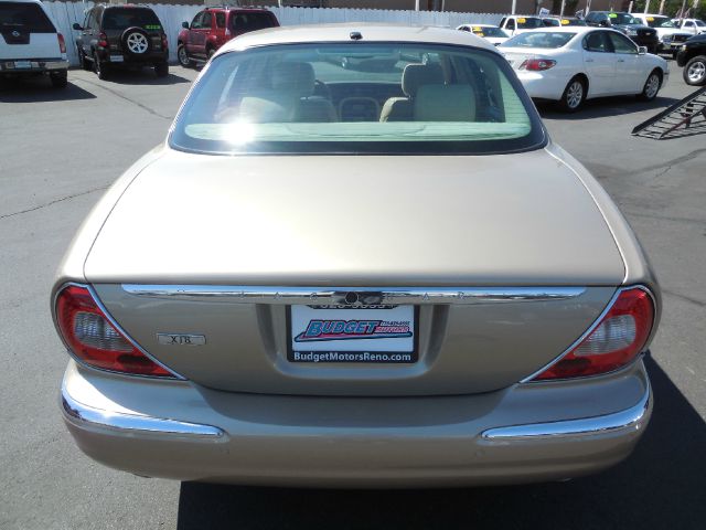 2005 JAGUAR XJ8 Sport Alloys Sunroof