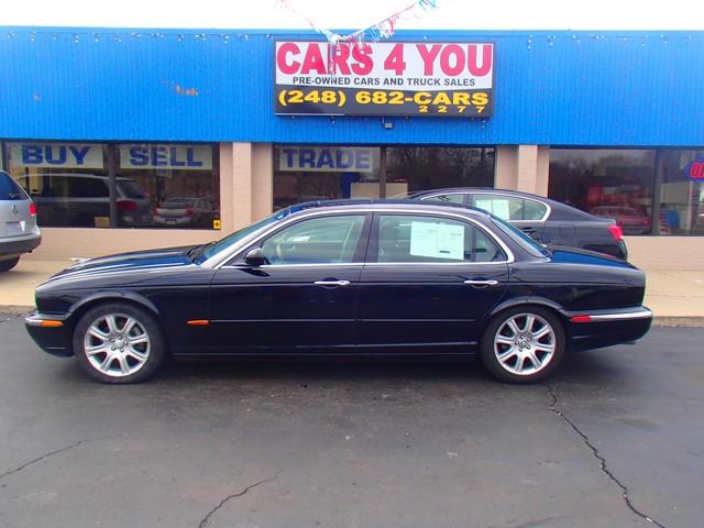 2005 JAGUAR XJ8 Base