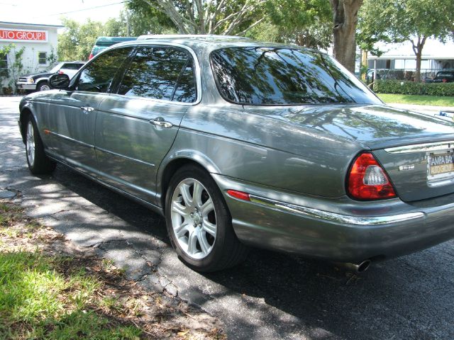 2005 JAGUAR XJ8 Sport Alloys Sunroof
