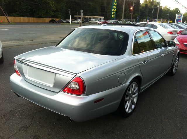 2008 JAGUAR XJ8 3.5