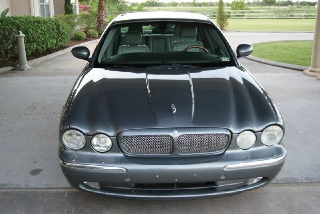 2004 JAGUAR XJR-S Unknown
