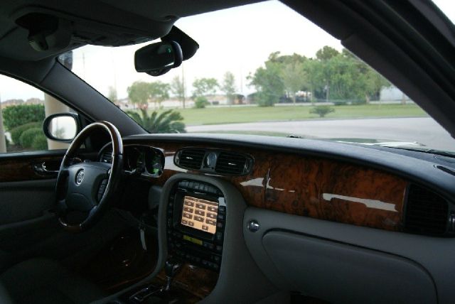 2004 JAGUAR XJR-S Unknown