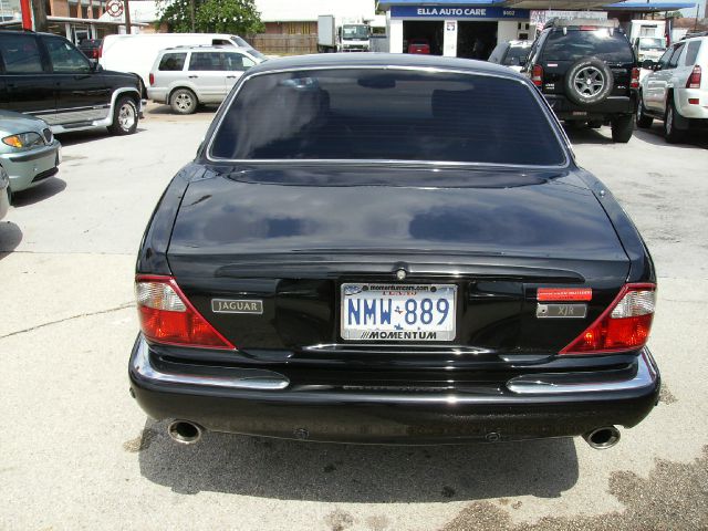 2002 JAGUAR XJR 2.2L Manual