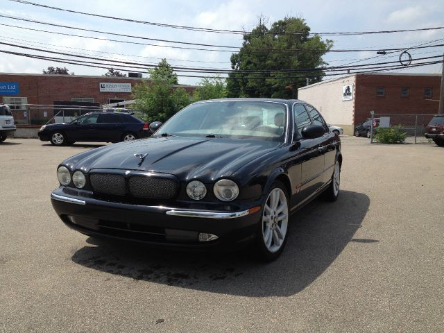 2004 JAGUAR XJR 2.2L Manual