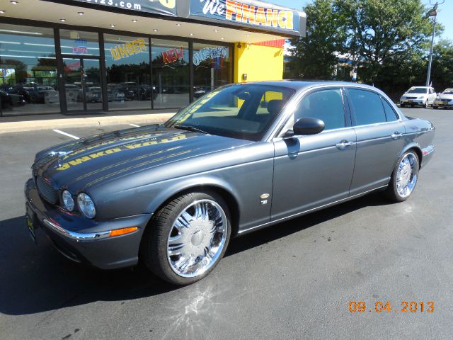 2007 JAGUAR XJR 2.2L Manual