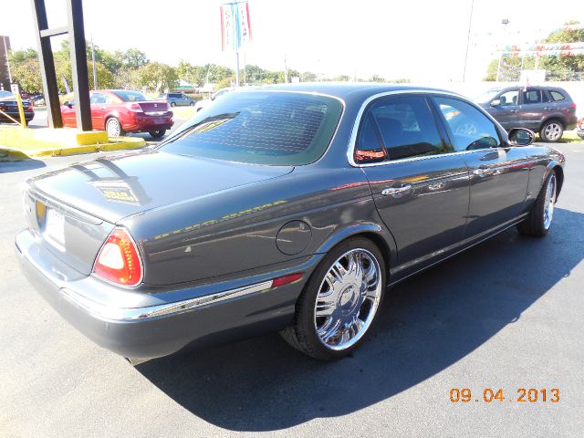2007 JAGUAR XJR 2.2L Manual