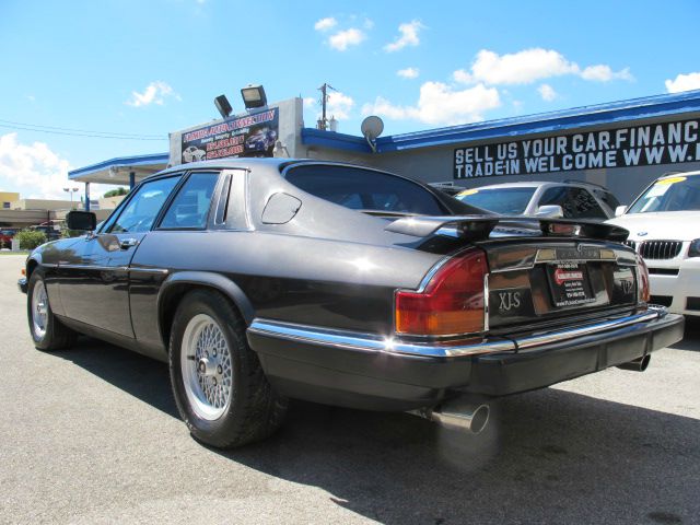 1985 JAGUAR XJS Base