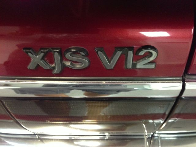 1994 JAGUAR XJS AWD 4dr EX