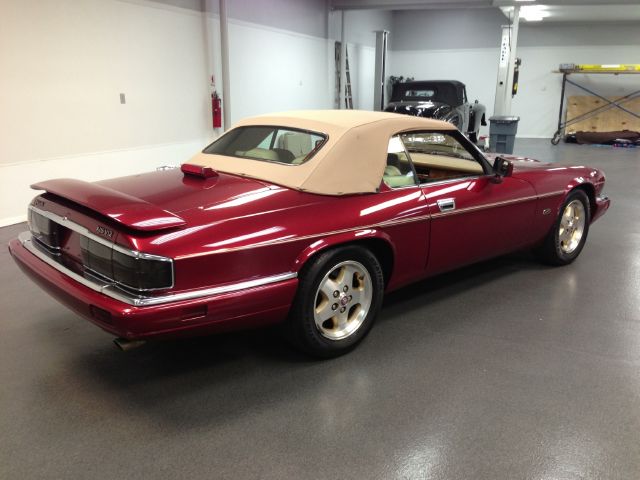 1994 JAGUAR XJS AWD 4dr EX