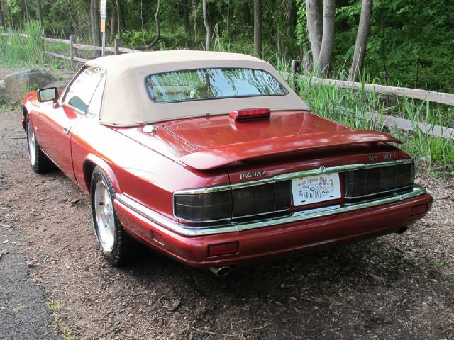 1994 JAGUAR XJS SE W/leather, Sunroof, 6 Disc, Sirius, Bluetooth