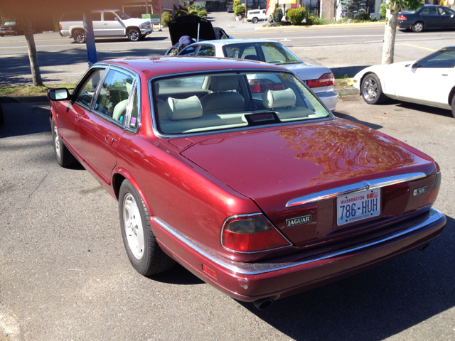1997 JAGUAR XJ Sedan 99A WGN GLS AUTO