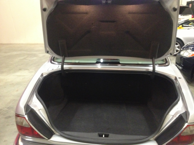 2000 JAGUAR XJ Sedan 3.5