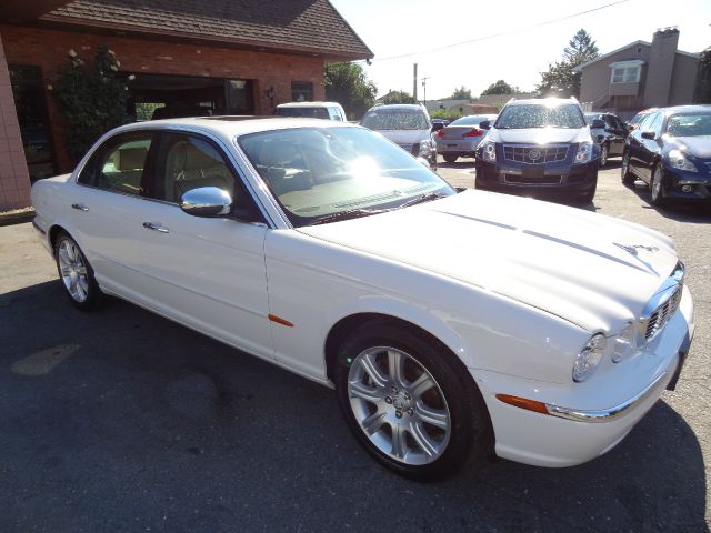 2004 JAGUAR XJ Series Coupe
