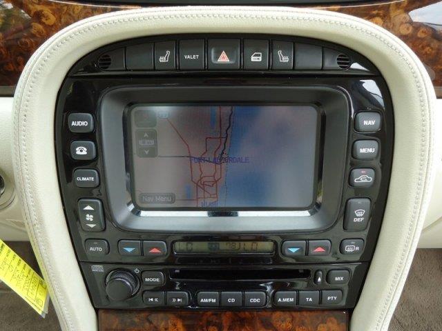 2005 JAGUAR XJ Series E300td