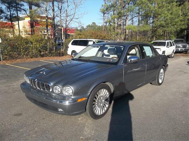 2005 JAGUAR XJ Series Unknown
