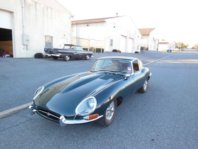 1963 JAGUAR XK Convertible 6 Speed Convertible