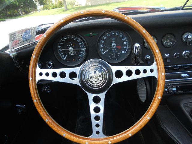 1966 JAGUAR XKE SERIES 1 ROASTER Sport 4x4