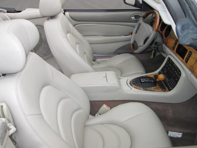 2001 JAGUAR XKR 4dr S Auto QU All Weather Pkg AWD