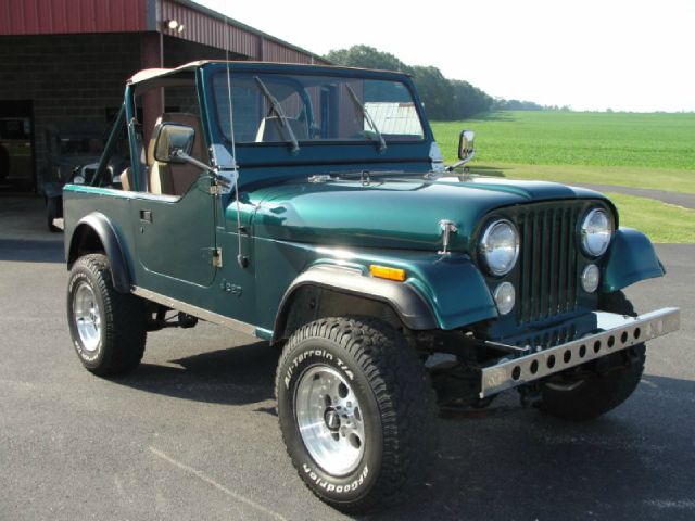 1982 Jeep CJ7 Bagged SHOW CAR, Custom Paint