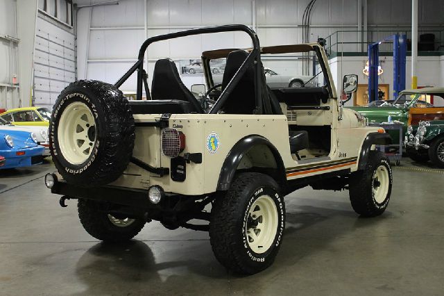 1984 Jeep CJ7 GT WITH Leather And Sunroof